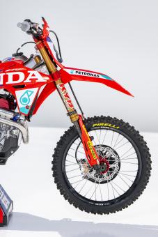 bikeparts_hrc2026_crf450r_hondaracing_shotbybavo_dsc_1383