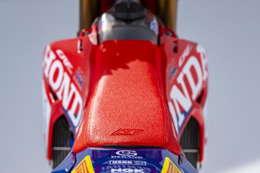 bikeparts_hrc2026_crf450r_hondaracing_shotbybavo_dsc_1456
