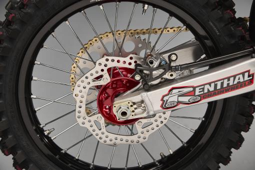 26 Jett Lawrence CRF450RWE_details 30